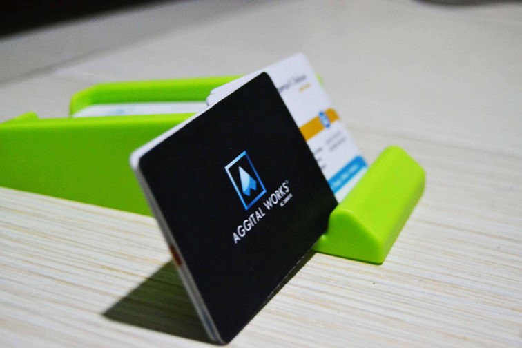 5 Reasons To Get A Top Notch Business Card