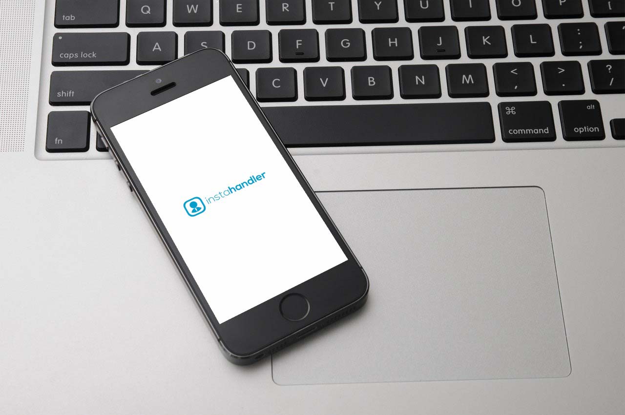 InstaHandler – Logo Design For An Instagram Management Tool